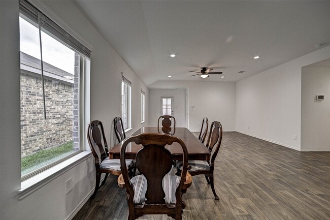 Building Photo - 21242 Violet Dusk Dr