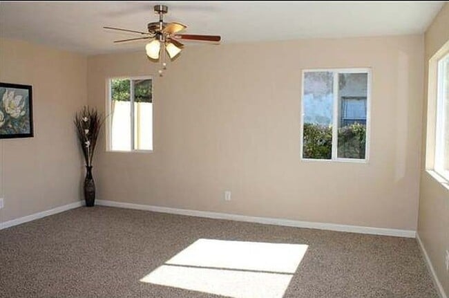 Building Photo - 6362 Newsome Dr