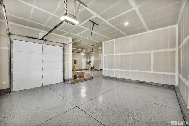 Building Photo - 1237 Crawford Crk Dr