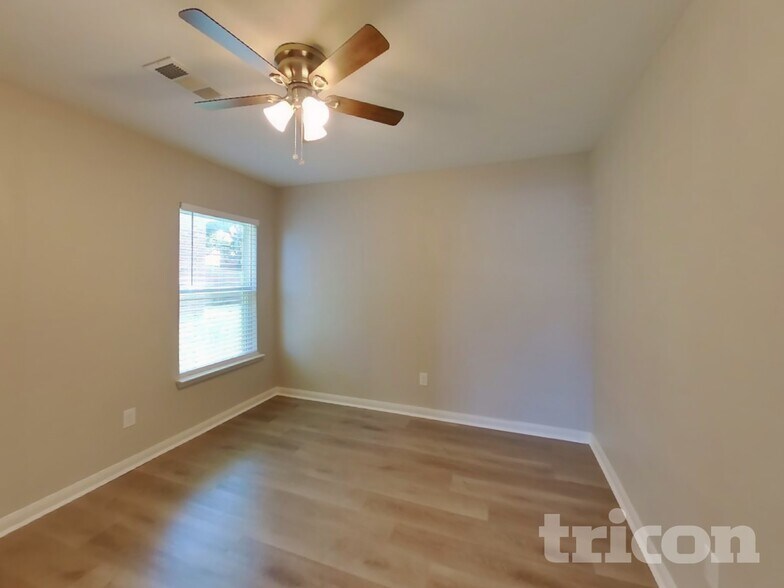 Building Photo - 1026 Barrymore Ln