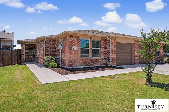 Building Photo - 1300-1304 White Sand Dr.