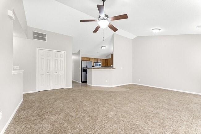 Building Photo - 208 Taddeo Dr