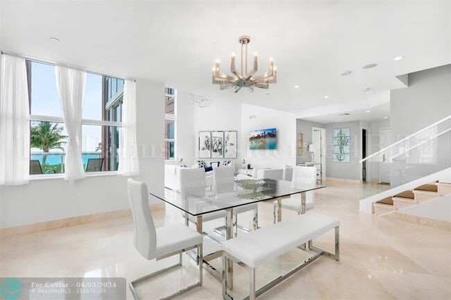 Building Photo - 2110 N Ocean Blvd