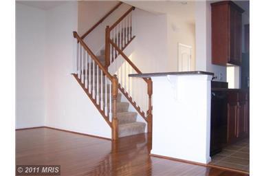 Building Photo - 4 Bedroom Townhome & Garage - Ashburn