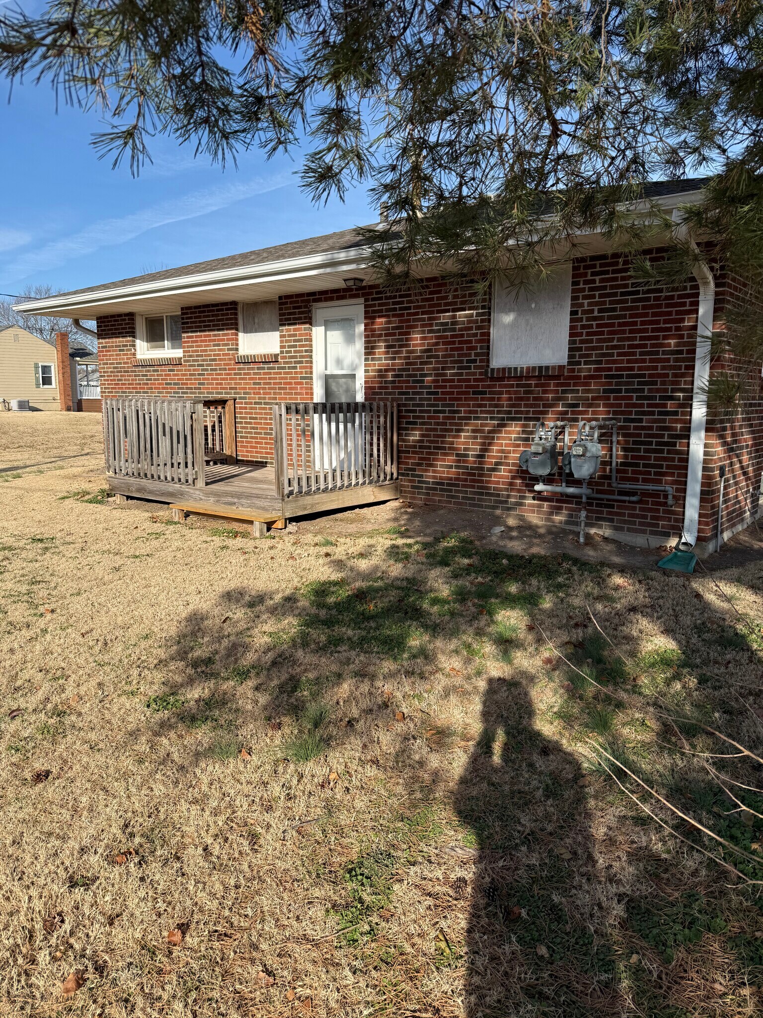 Building Photo - 338 E Jewell Ave