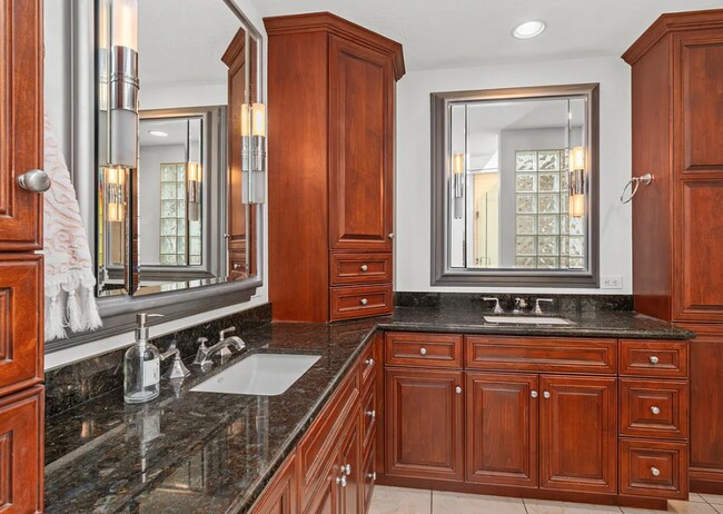 Building Photo - Unfurnished Village of Del Mar Home Boasti...