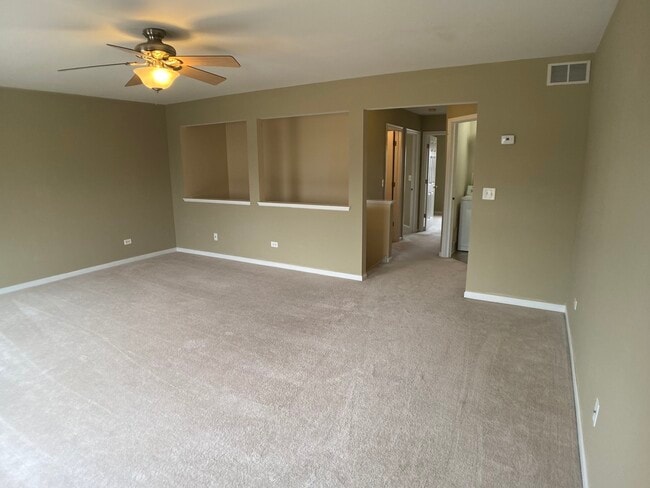 Building Photo - 24951 Clare Cir