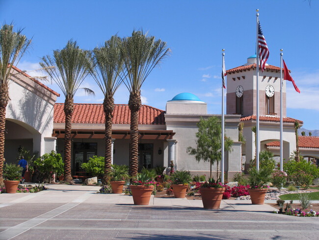 Building Photo - 80528 Avenida Camarillo