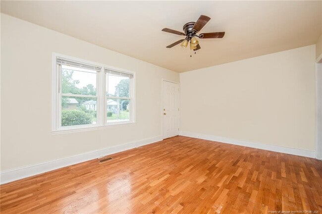 Building Photo - 1203 Turnpike Rd