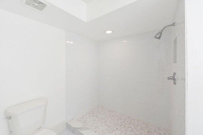 Building Photo - 17340 Boca Club Blvd