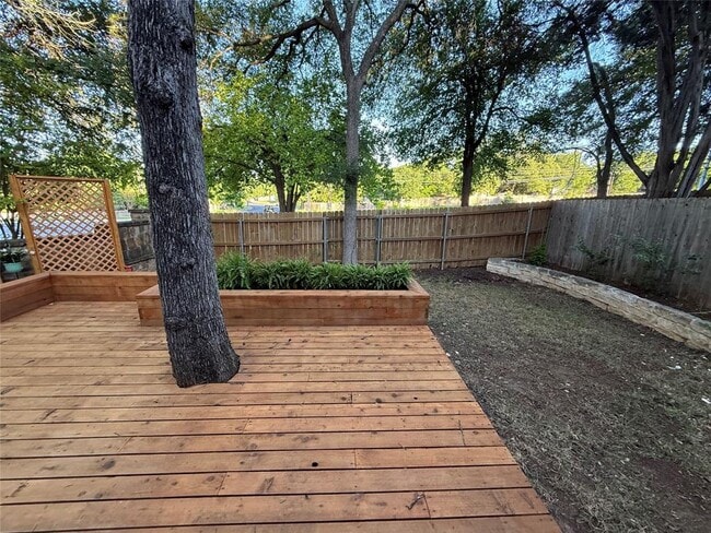 Building Photo - 8139 Evadean Cir