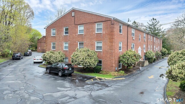 Building Photo - 111 A Niles Hill Rd