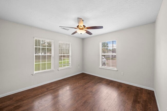 Building Photo - 2821 Holman St