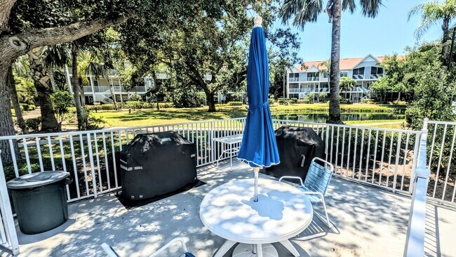 Building Photo - 850 S Tamiami Trl