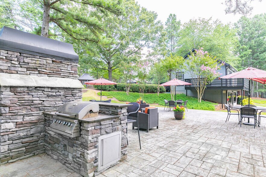 The BelAire 825 Powders Spring St Marietta GA 30064 Apartment Finder