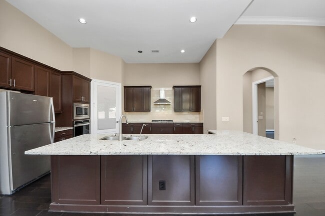 Building Photo - 11406 Finavon Ln