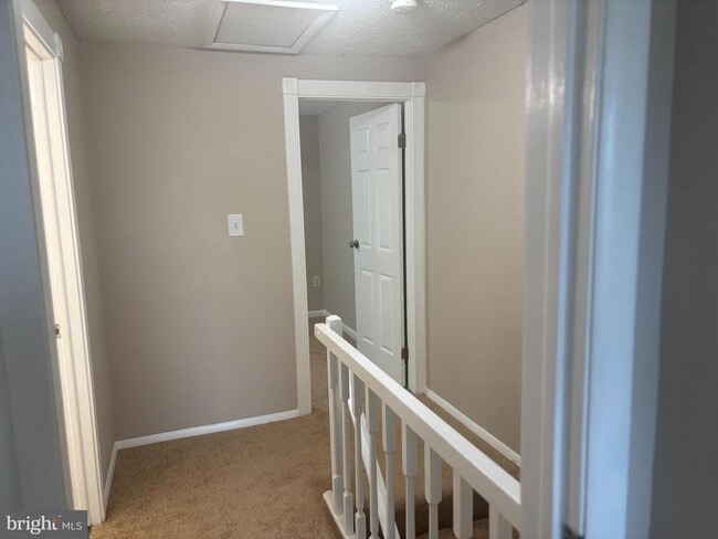 Building Photo - 3423 Castle Way