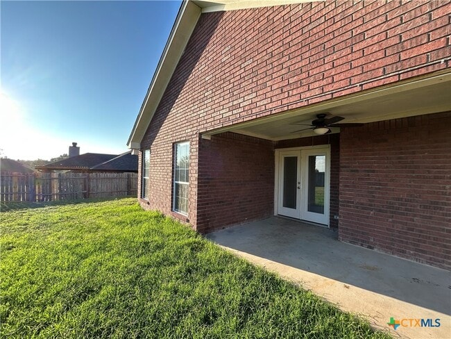 Building Photo - 4104 Shagbark Dr