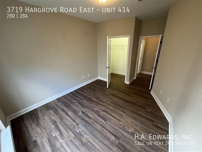 Building Photo - 3719 Hargrove E Rd