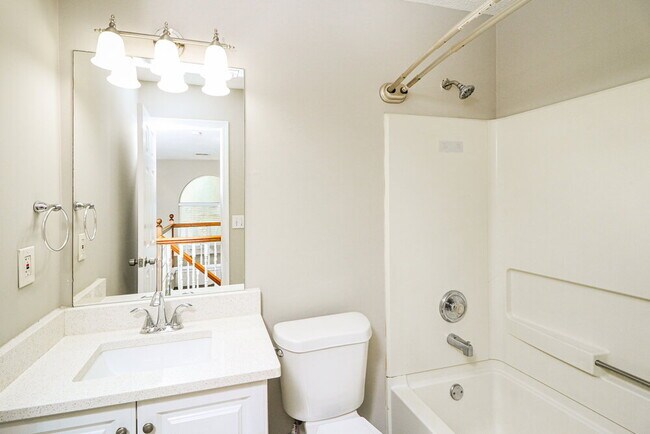 Building Photo - 852 Cascade Crossing