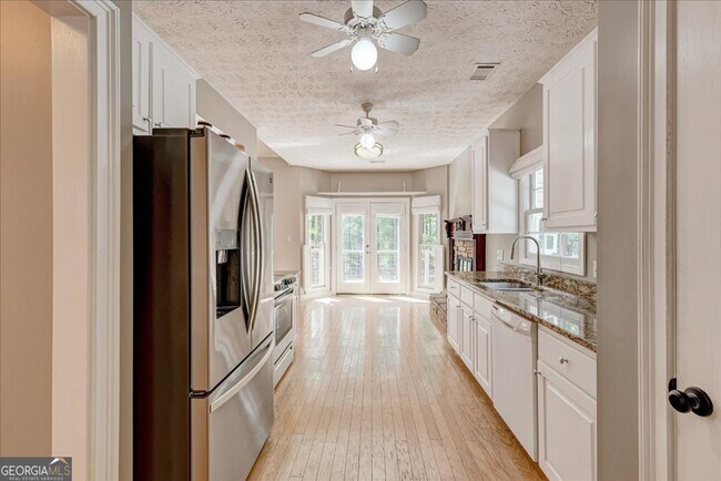 Building Photo - 56 Driftwood Ct