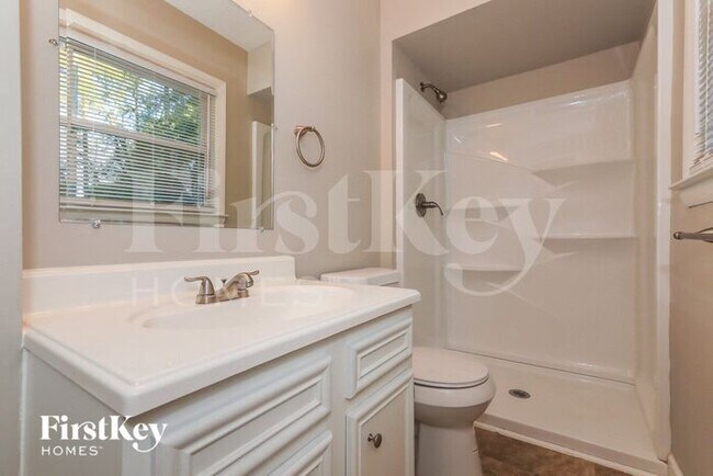 Building Photo - 8508 Woodthorn Pl