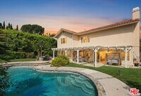 Building Photo - 17672 Bryan Pl