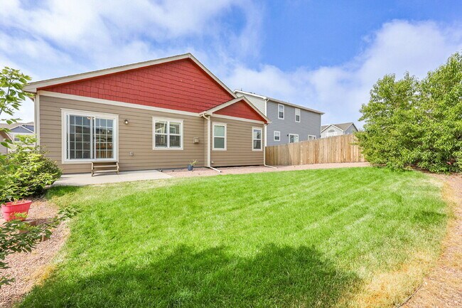 Building Photo - $3,150 - 5 Bed, 3 Bath Home in CO Springs ...