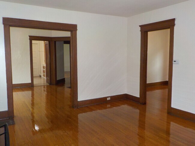 Building Photo - 969 Lancaster Ave