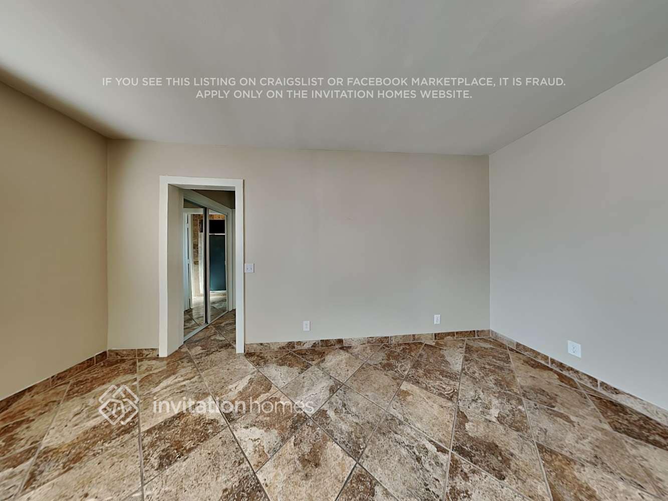 Building Photo - 1031 W 12th St