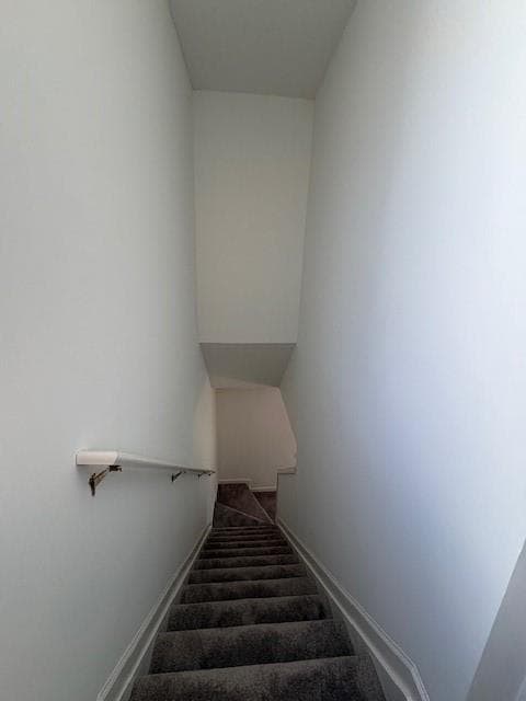 Building Photo - 1693 Woodsford Rd