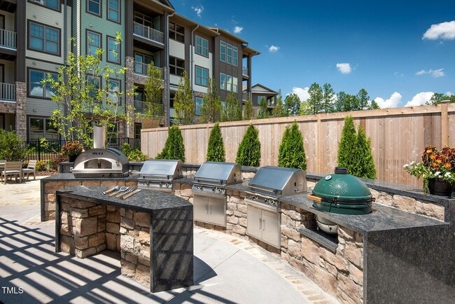 Building Photo - 7901 Cheaha Dr