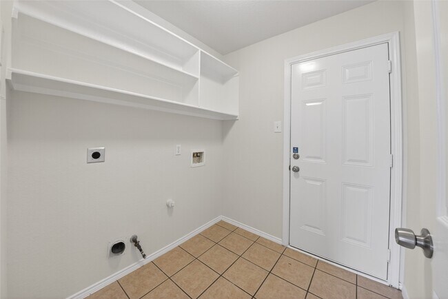 Building Photo - 18810 Appletree Ridge Rd