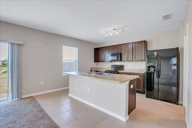 Building Photo - 16224 Yelloweyed Dr