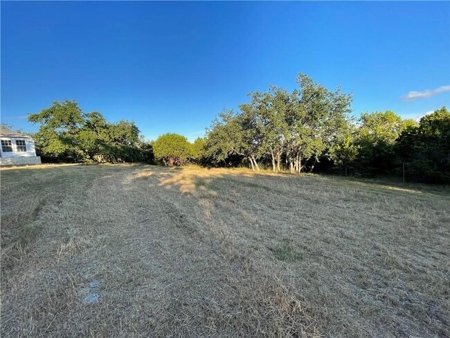 Building Photo - 10501 Hill Country Skyline