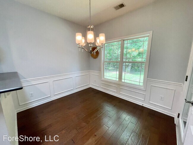 Building Photo - 3 br, 2 bath House - 16 Wyndham Dr.