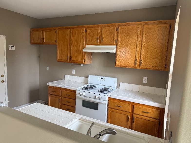 Building Photo - 285 Midnight Moon Ln