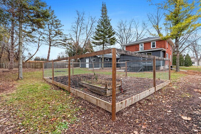 Garden of your own - 1126 Grant St