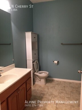 Building Photo - 2 Bedroom Twinhome For Rent in Lennox, SD!!