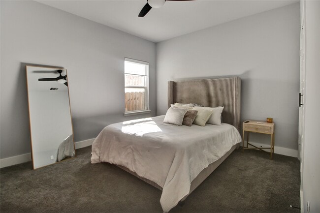 Building Photo - 811 Paul Quinn St