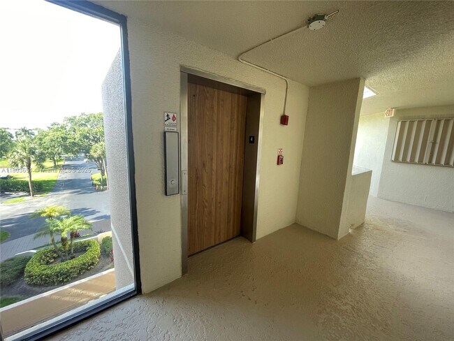 Building Photo - 5850 Camino Del Sol