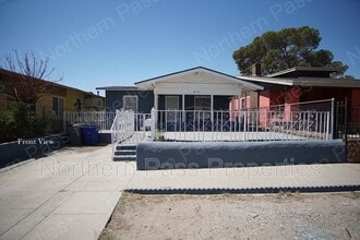 Building Photo - 2114 Tremont Ave