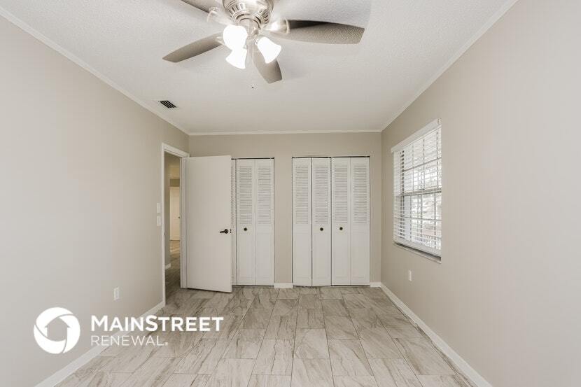 Building Photo - 1552 Foxridge Run SW