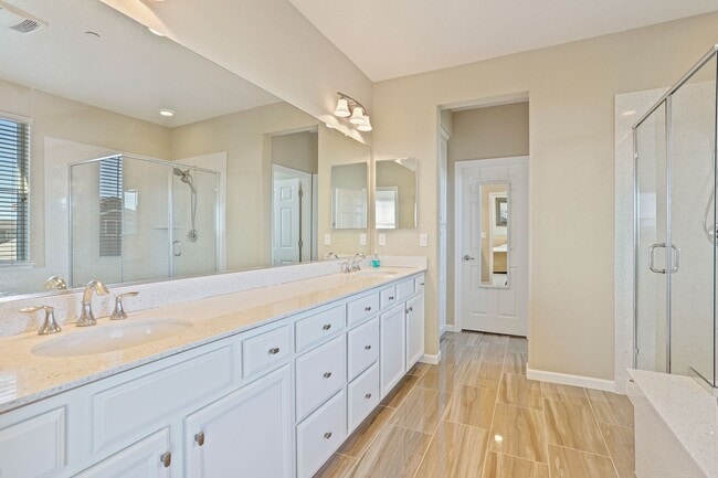 Building Photo - **Rent Reduction** Beautiful home in desirable Spring Lake community Woodland