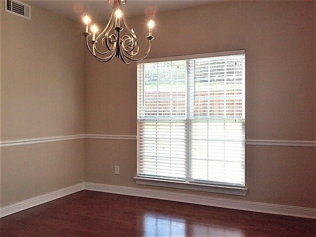 Building Photo - 7037 Oak Brook Terrace