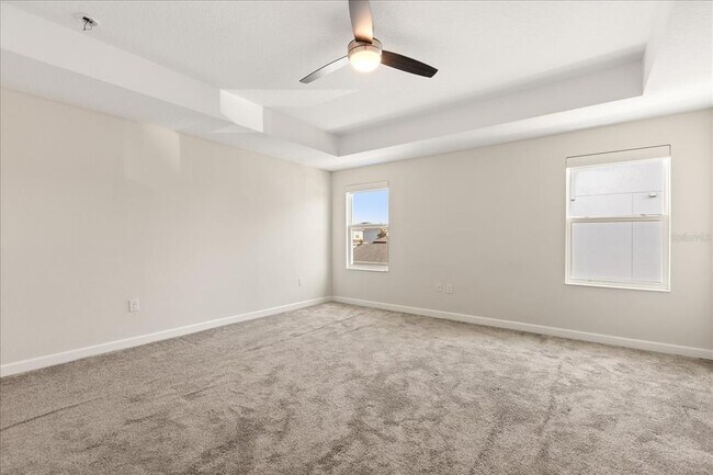 Building Photo - 9131 Cut Shot Dr