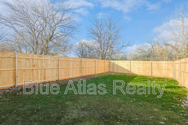 Building Photo - 4006 Fair Park Blvd