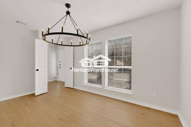 Building Photo - 4918 Silverweed Dr