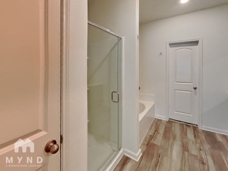 Building Photo - 13638 Logan Pass Dr