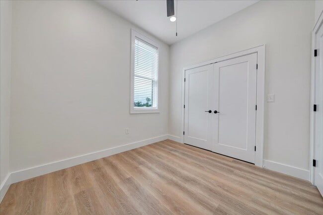 Building Photo - 2BR Apartment in Vinton - Premium Finishes!